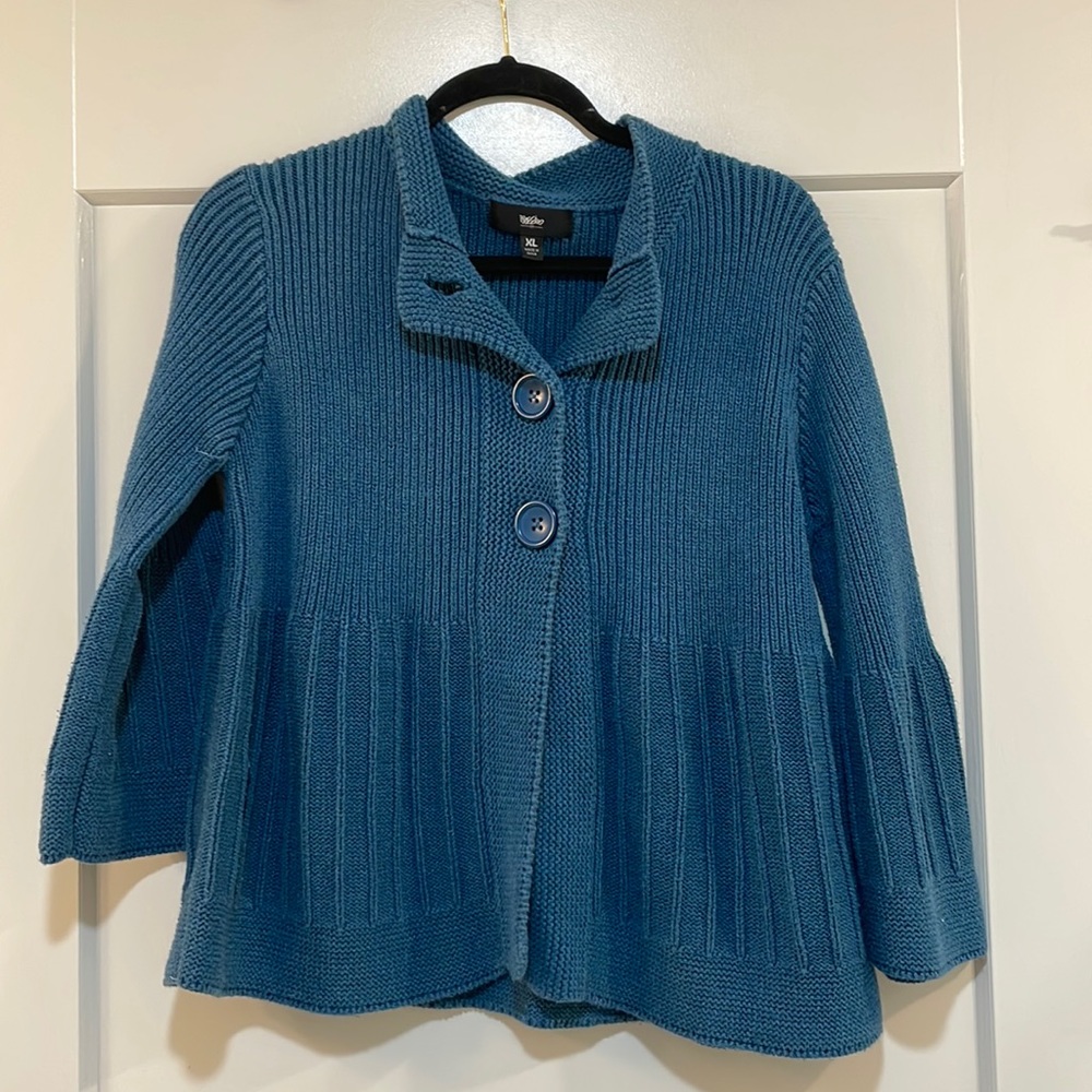 Knitted sweater